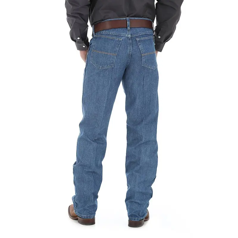 Wrangler Men's 20X Relaxed Fit Jean