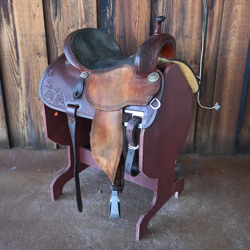14.5" USED MARTIN CROWN C BARREL SADDLE