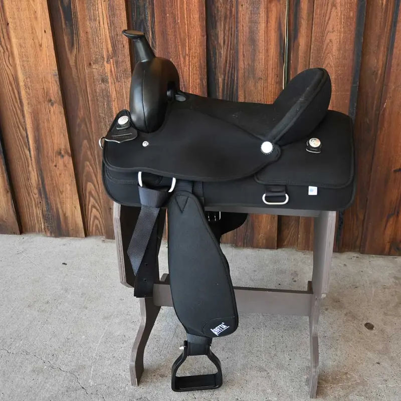 16" ABETTA SQUARE SKIRT ALL AROUND SADDLE