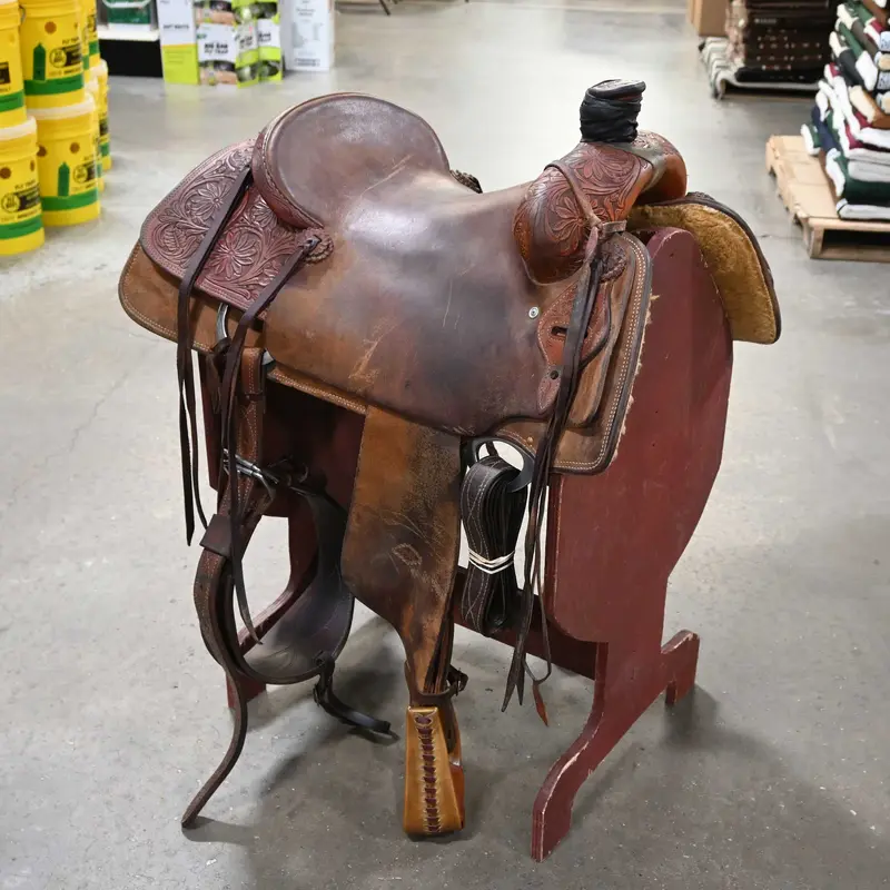 16" USED LUKE LANE RANCH SADDLE