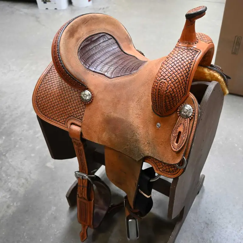 14.5" USED TRENT WARD PLATINUM SERIES BARREL SADDLE