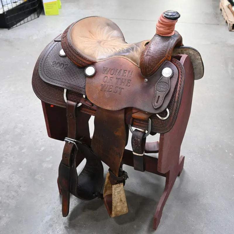 14" USED LAZY L TEAM ROPING SADDLE