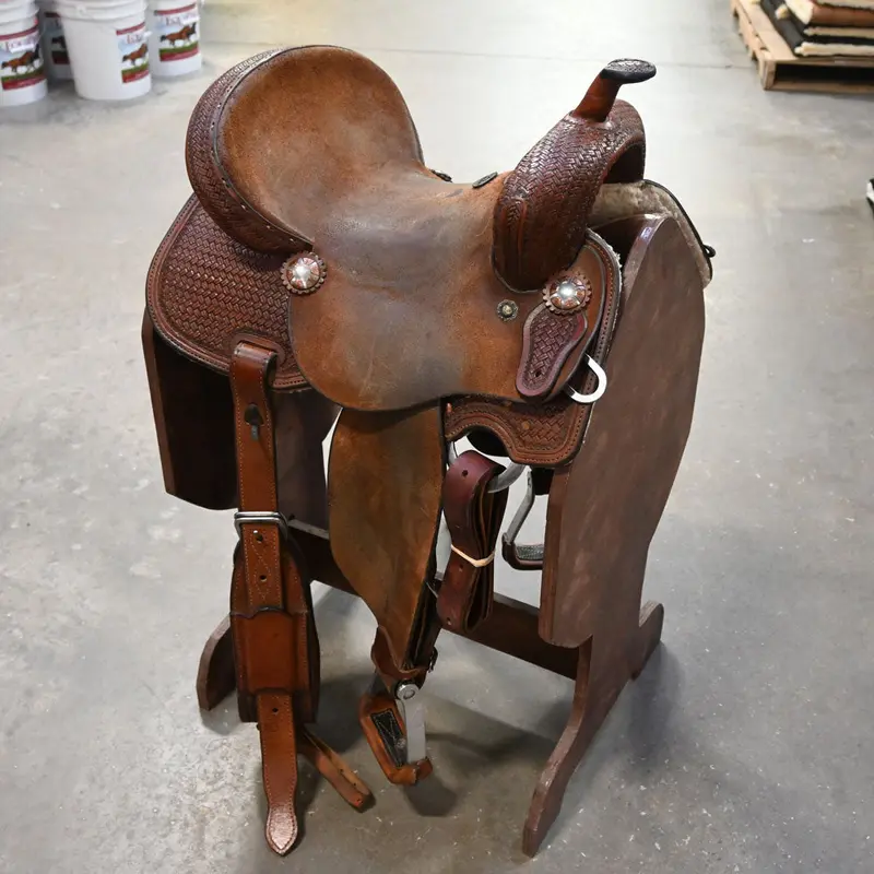 14" USED SEVEN BARREL SADDLE