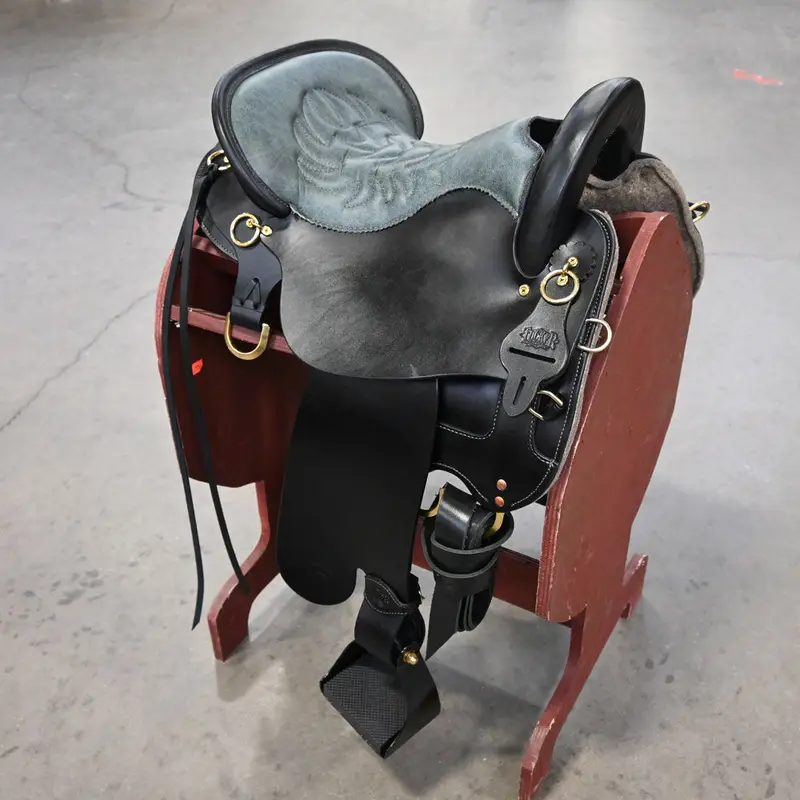 15.5" TUCKER ENDURANCE TRAIL SADDLE