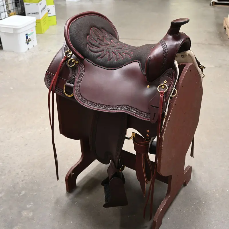 17.5" TUCKER HIGH PLAINS HERITAGE TRAIL SADDLE