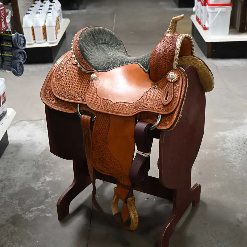 14" USED TWISTER BARREL SADDLE