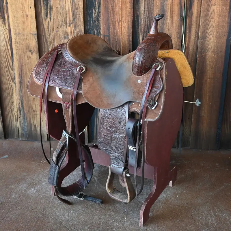 15.5" USED JEFF SMITH CUTTING SADDLE