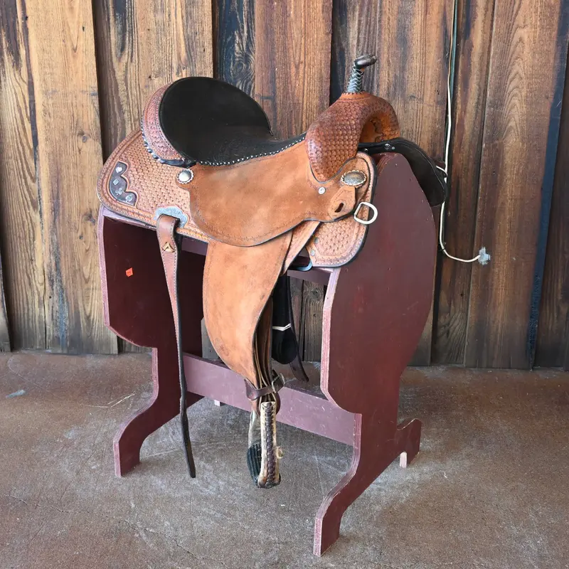 15" USED DOUBLE J BARREL SADDLE