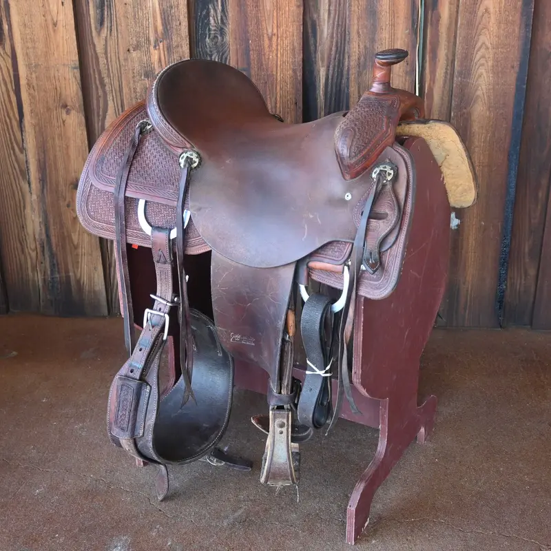 16" USED JEFF SMITH TEAM ROPING SADDLE