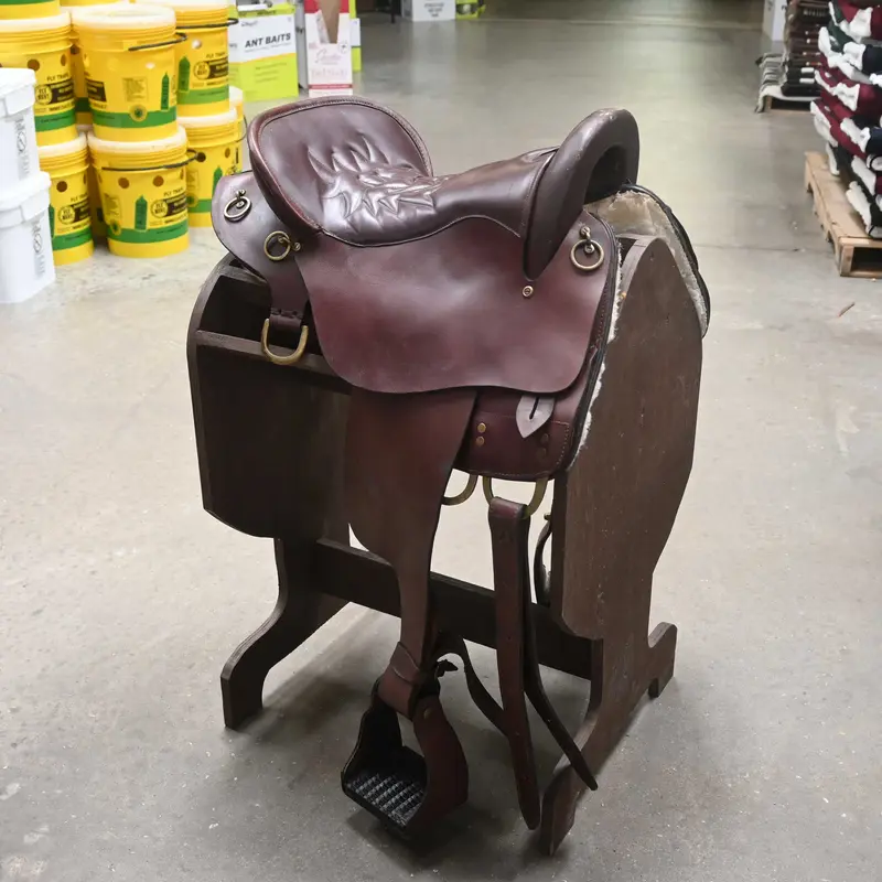 17" USED TRAIL SADDLE