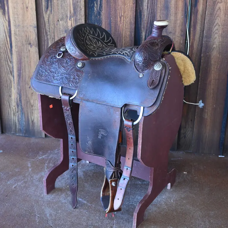 14" USED RAS CADE TEAM ROPING SADDLE