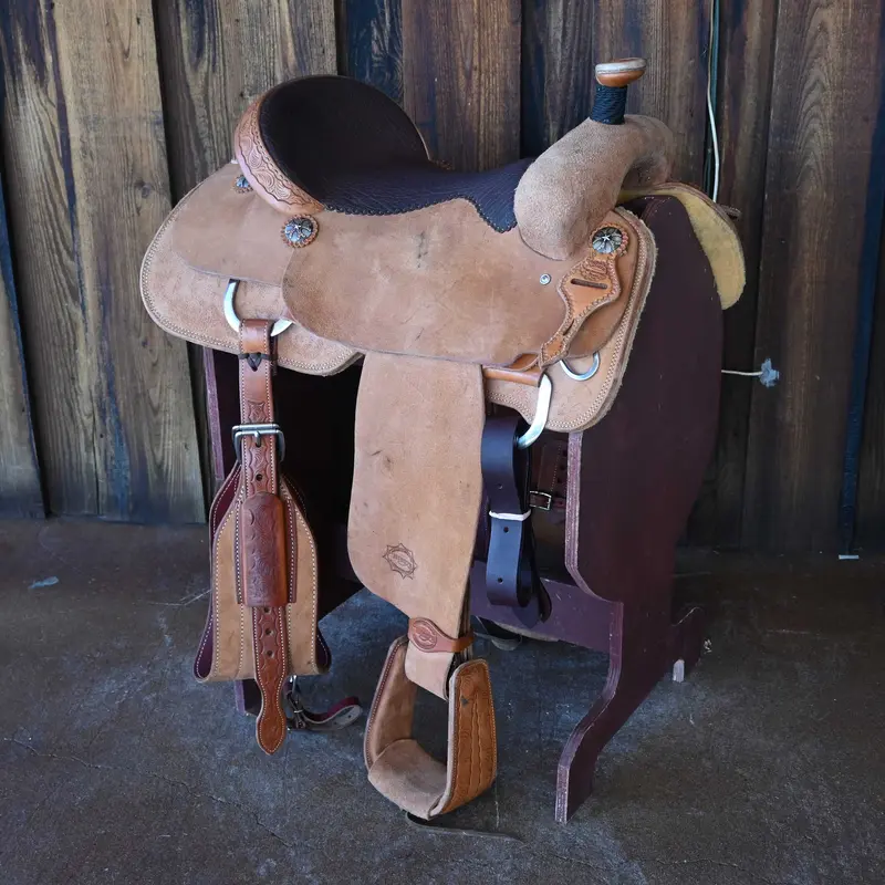 16.5" USED TESKEY'S TEAM ROPING SADDLE