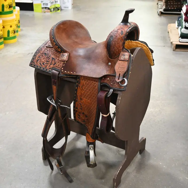 14.5" USED JEFF SMITH XTREME BARREL SADDLE
