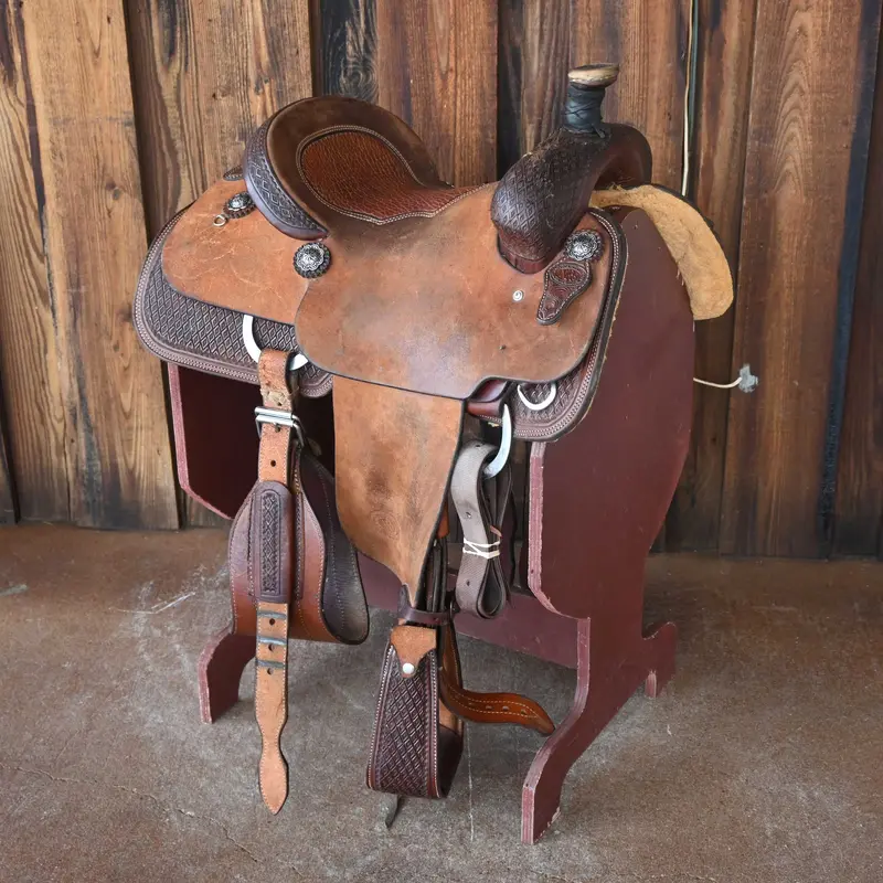 14.5" USED NRS TEAM ROPING SADDLE