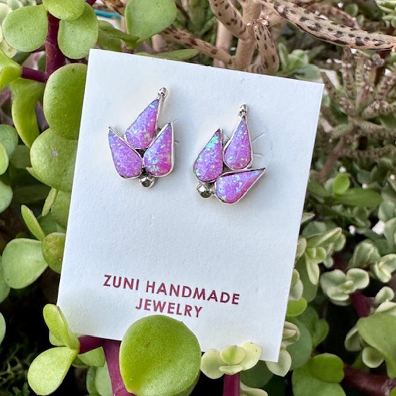 "Pierce" Zuni Opal Leaf Studs