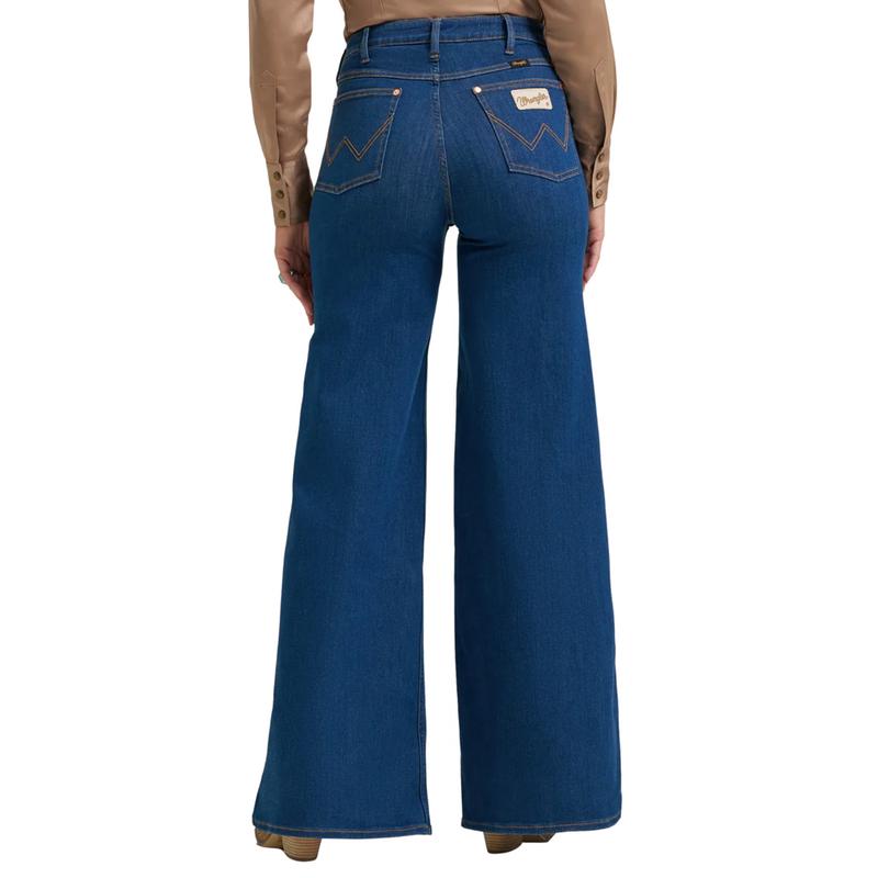 Wrangler Women's Lainey Wilson Cheeky Jeans