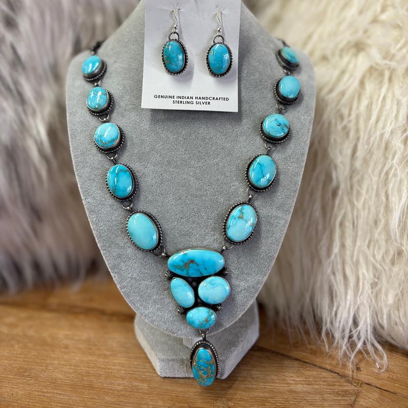 Lorenzo Drop Necklace Set