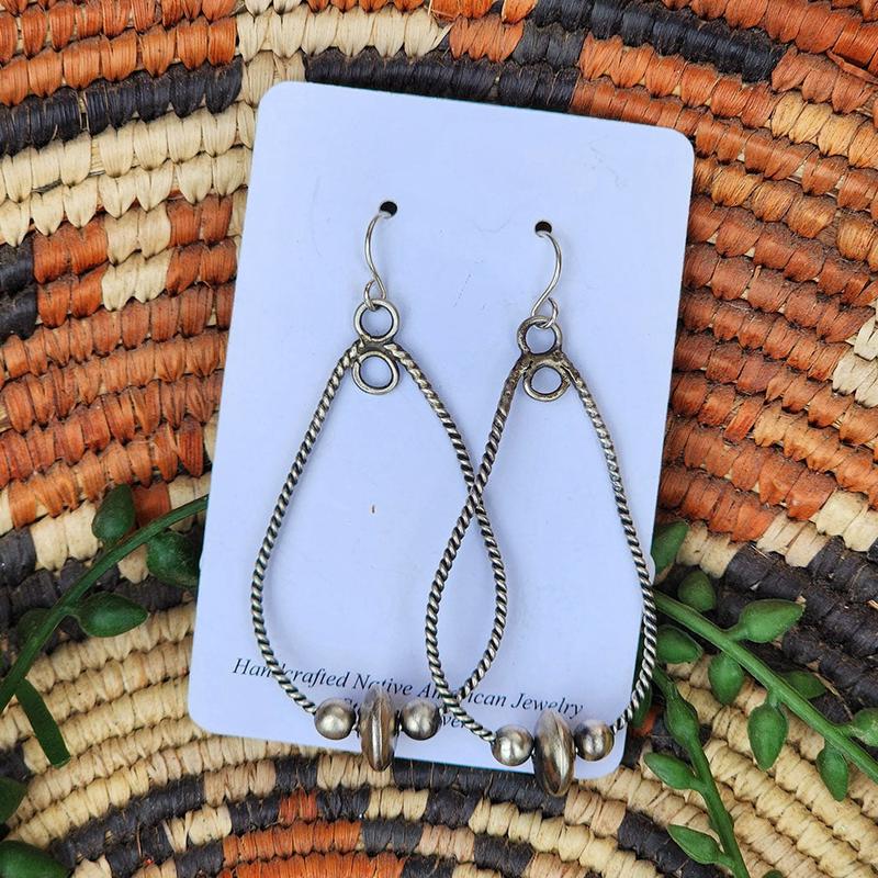 "Reagan" Twisted Wire Saucer Earrings