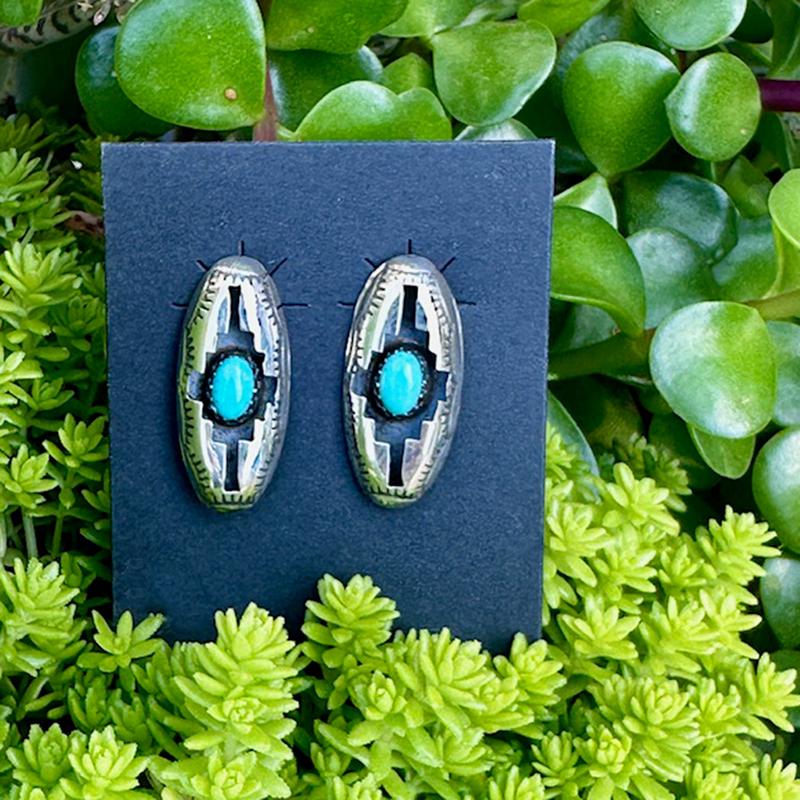 "Felix" Aztec Shadow Box Studs